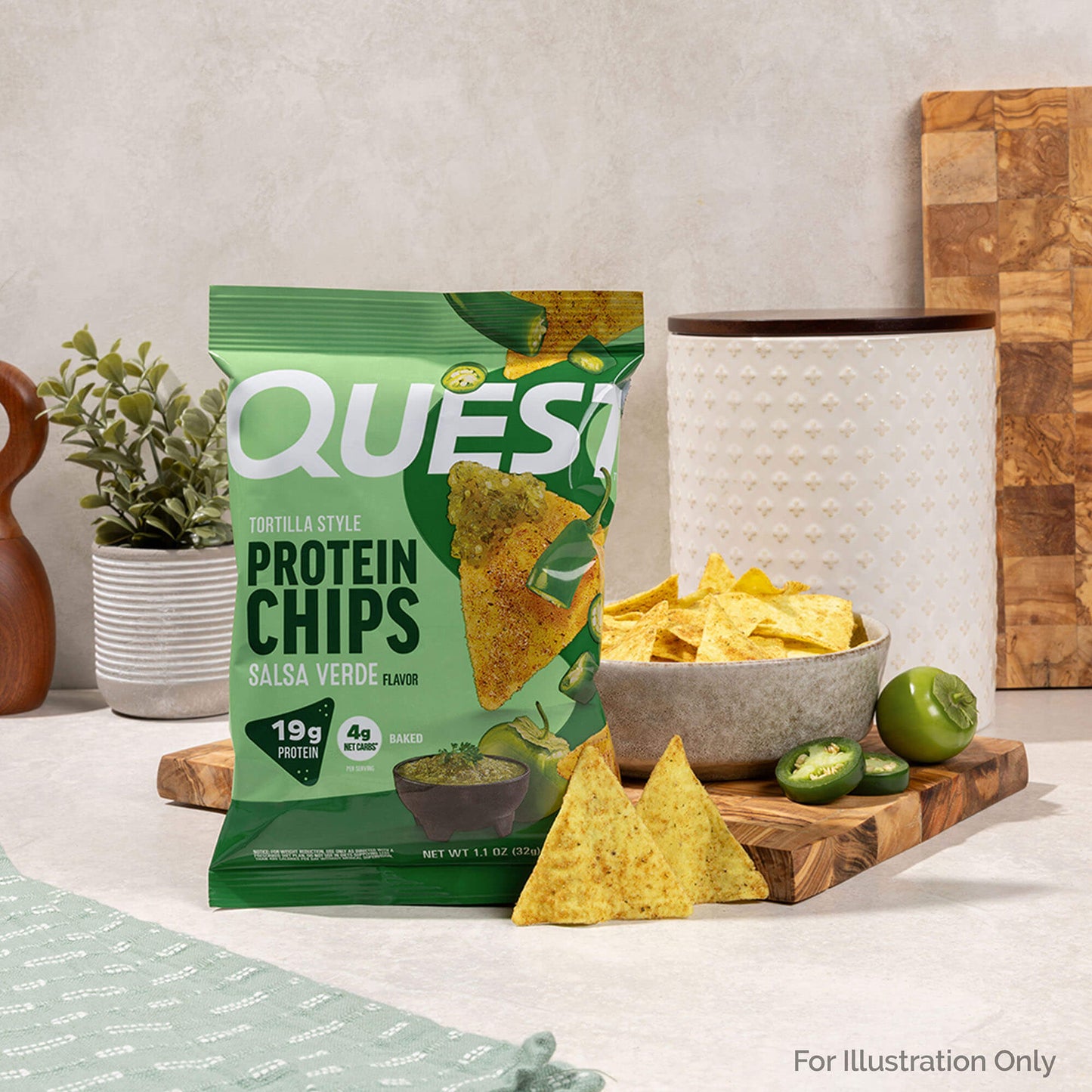 salsa-verde-tortilla-style-protein-chips-a8 qst-016419-salsa-verde-tortilla-style-protein-chips_5.jpg