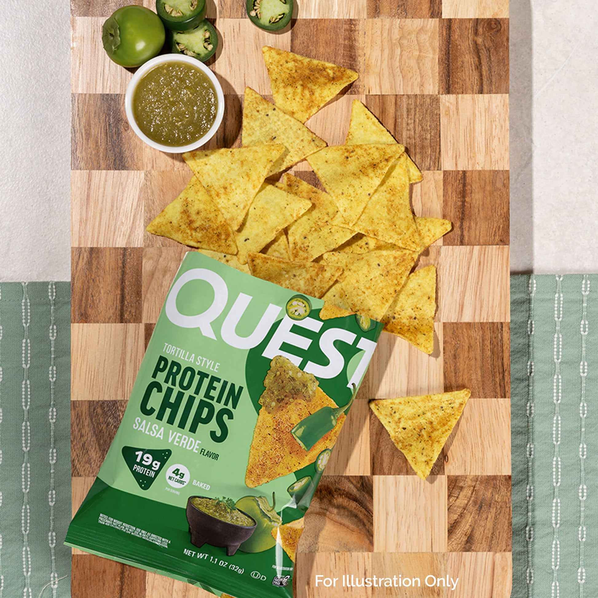 salsa-verde-tortilla-style-protein-chips-a8 qst-016419-salsa-verde-tortilla-style-protein-chips_6.jpg